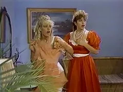 पोर्न तस्वीरहरु मोजा मा मान्छे सिकाउँछ योग र पिएपछि दुई सानो मुक्त समय