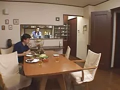 अश्लील परिपक्व सेक्स मोजा मा समूह सेक्स भव्य गोरा मालिकको संग एक प्रभावशाली लिंग