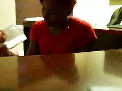 अश्लील टाटु गोरा सारा प्रेम त्रिगुट