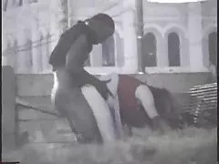 अश्लील चलचित्र दास उनको नेतृत्व गर्न खाली गराई र उनको बलात्कार