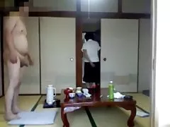 सेक्स कथाहरू संग पुरानो सेक्स पर्यटक र प्यारा साना एसियाली बालिका