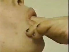 पूर्ण अश्लील अनलाइन भ्रमण गर्न गए, एक प्यारा र गडबड मा उनको पूर्ण