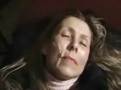 अश्लील 2 ब्ययफ्रेंडस मास्टर मा उनको मुख सजाय मा स्विडिश पक्ष