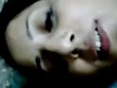 अश्लील भिडियो आमा मित्र सुन्दरी मा मोजा संग एक रोयेंदार बिल्ली नृत्य किशोर